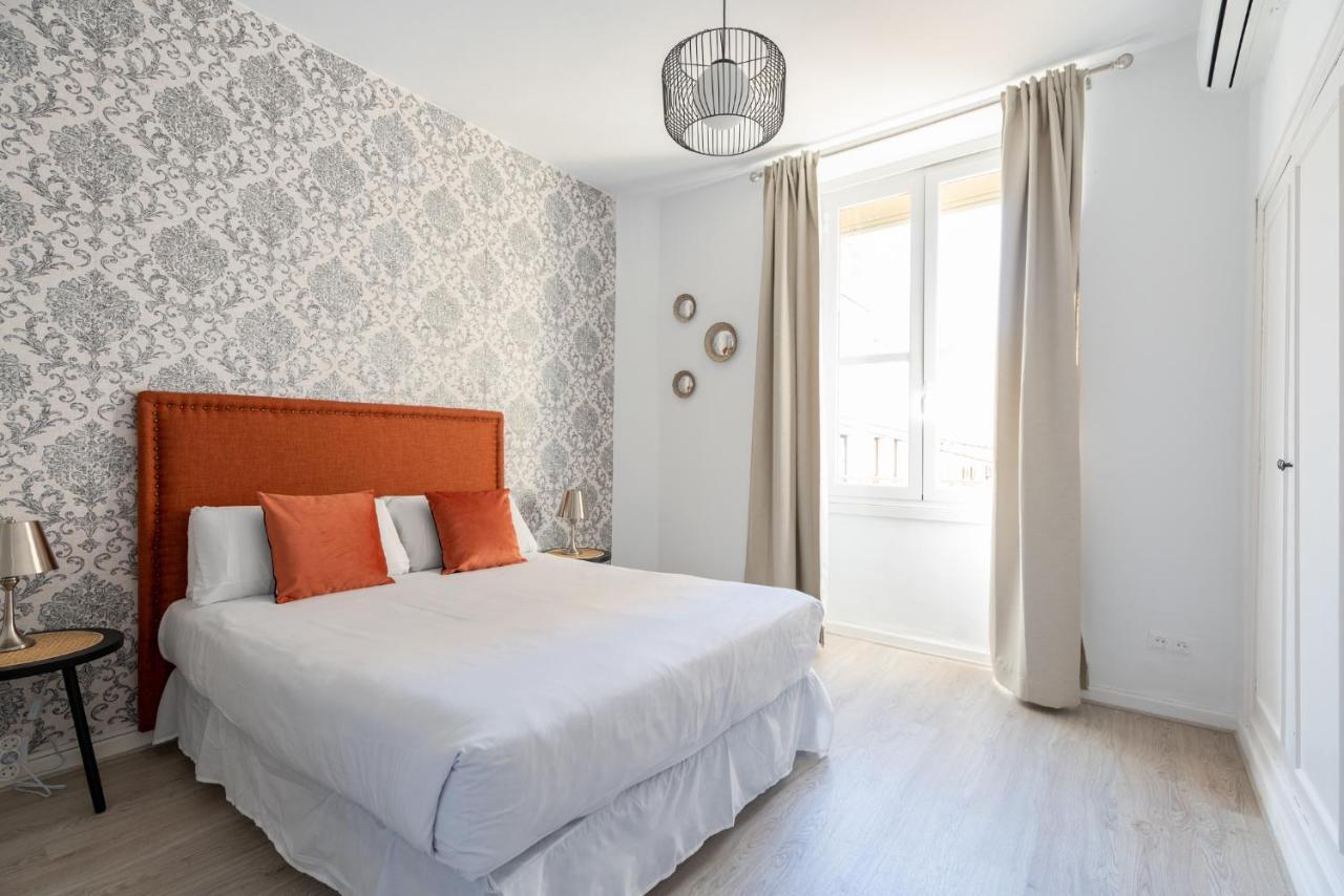 Apartments Ole - Tetuan Севилья Экстерьер фото